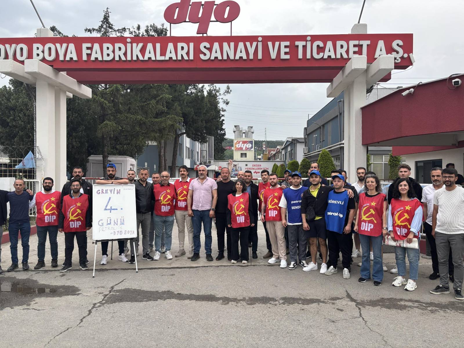 DYO Boya grevcileri kazandı, şimdi mücadeleyi büyütme zamanı!