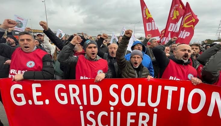 Dilovası Copreci’den bir kadın işçi: MESS sözleşmesinde işçi sınıfı tek yumruk olmalı