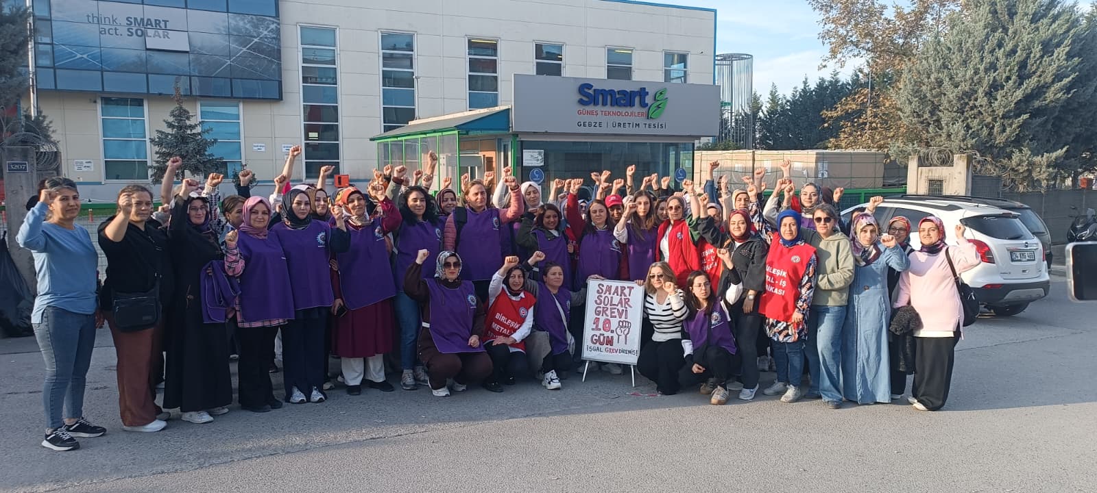 Gebze Smart Solar grevinden bir işçi kadın: Korkmuyoruz!