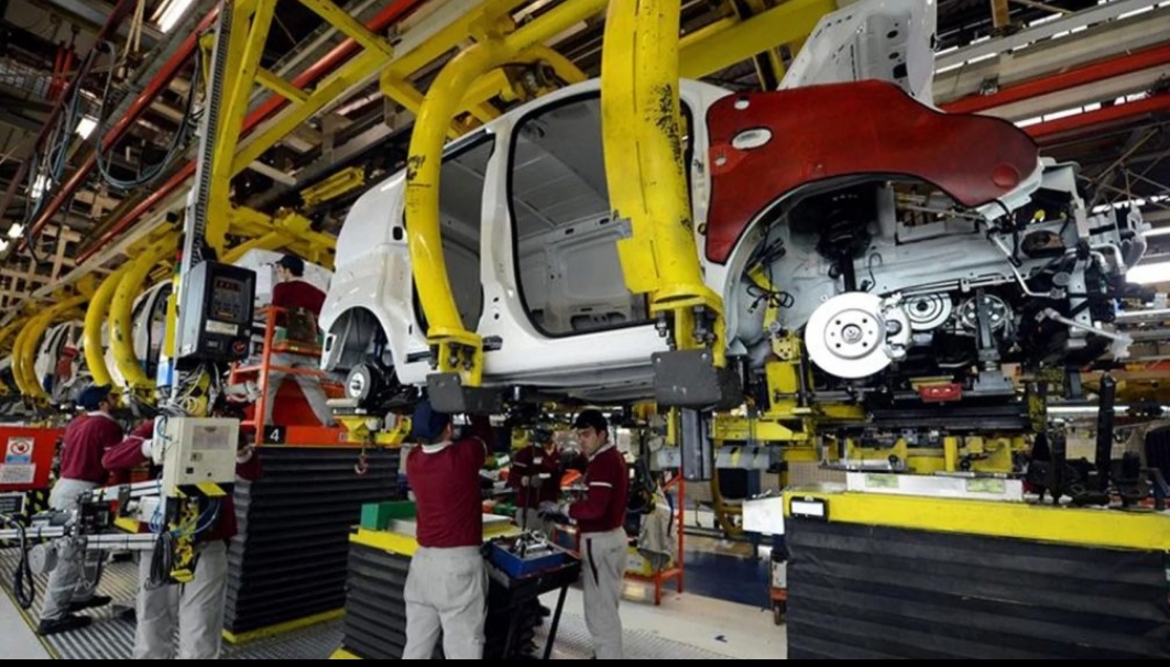 Bursa OYAK Renault’dan bir işçi: Ekmeğimiz, onurumuz, geleceğimiz için sınıfımızı bilip safa gelelim!