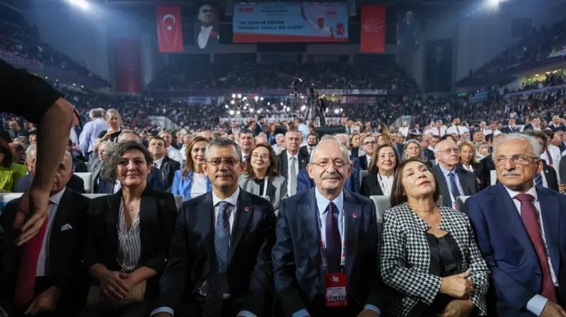 Sen CHP’yi bırakmazsan CHP seni elbet yarı yolda bırakacaktır!