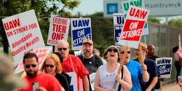 Emperyalizmin kalbinde 49 bin metal işçisi greve çıktı!