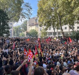 Fransa’da kemer sıkma planına işçi sınıfının cevabı devasa eylemler ve grev dalgası