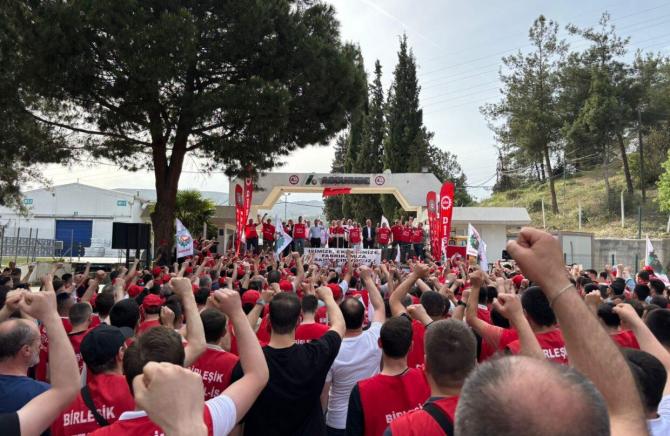 Accuride işçisi “Fabrika bizimdir bizim kalacak!” diyor