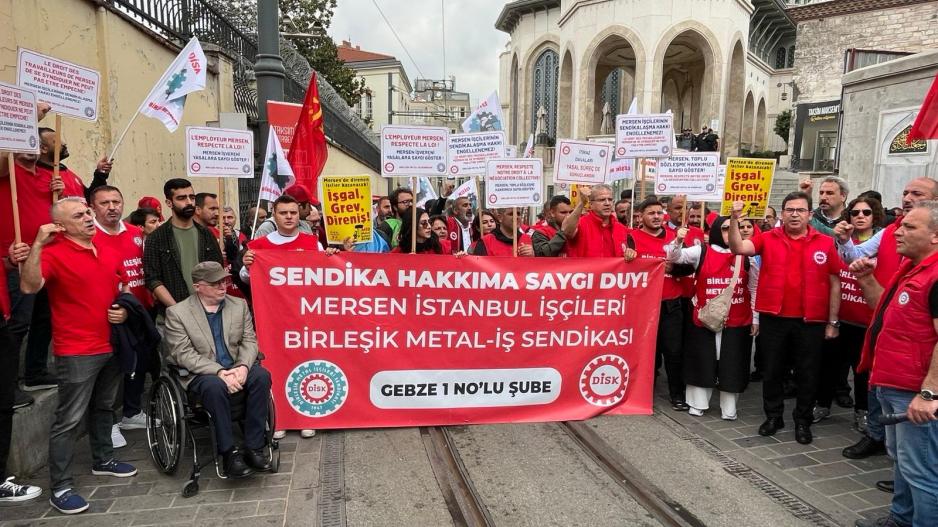 Mersen işçileri grevin 40. gününde Fransız Başkonsolosluğu önünde: “Fransız Mersen yasalara uy”