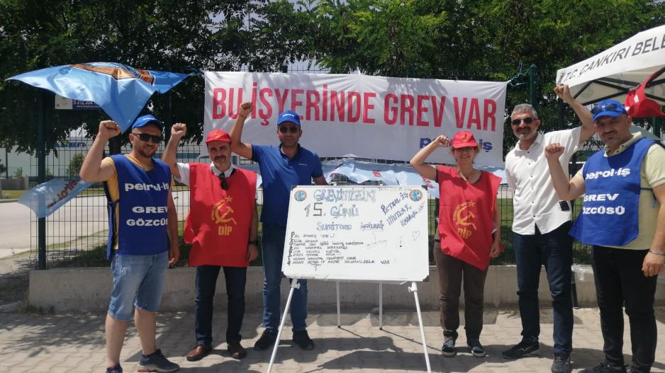 Sumitomo işçisi hakkını grevle kazanacak! Sumitomo grevi kazanacak!