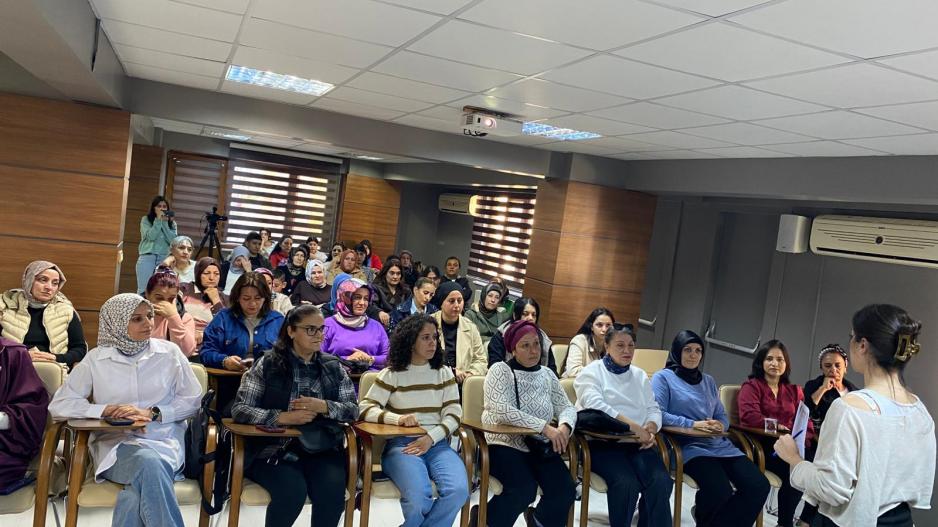 Gebze’de metal işçilerinden 25 Kasım etkinliği: Gücümüz bileğimizde, gücümüz birliğimizde! 